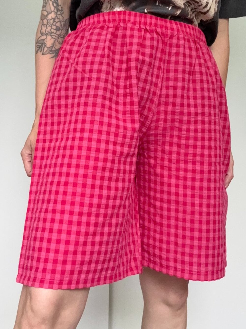 NWOT Pink Gingham Elastic Waist Bermuda Shorts